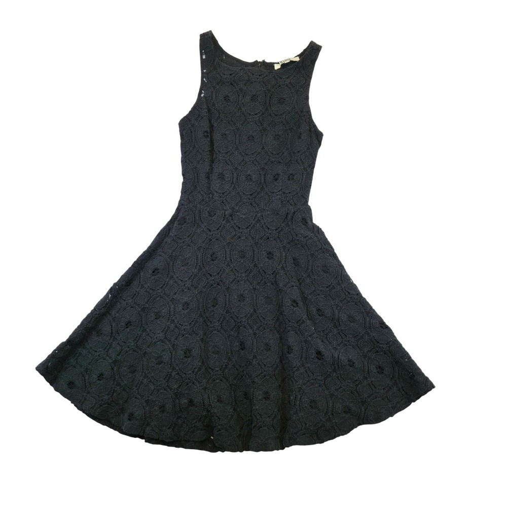 BB Dakota Black Floral Eyelet Lace Fit & Flare Skater Dress Sz 0 Coquette Preppy